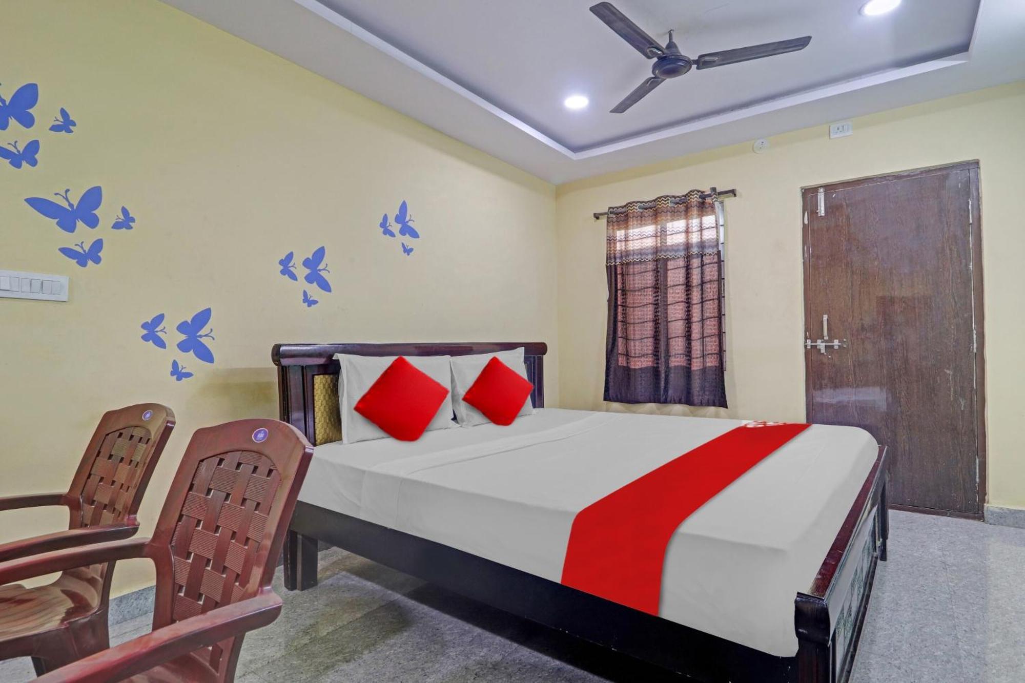 Hotel Oyo Flagship 81051 Sri Sai Manikanta Hajdarabad Zewnętrze zdjęcie