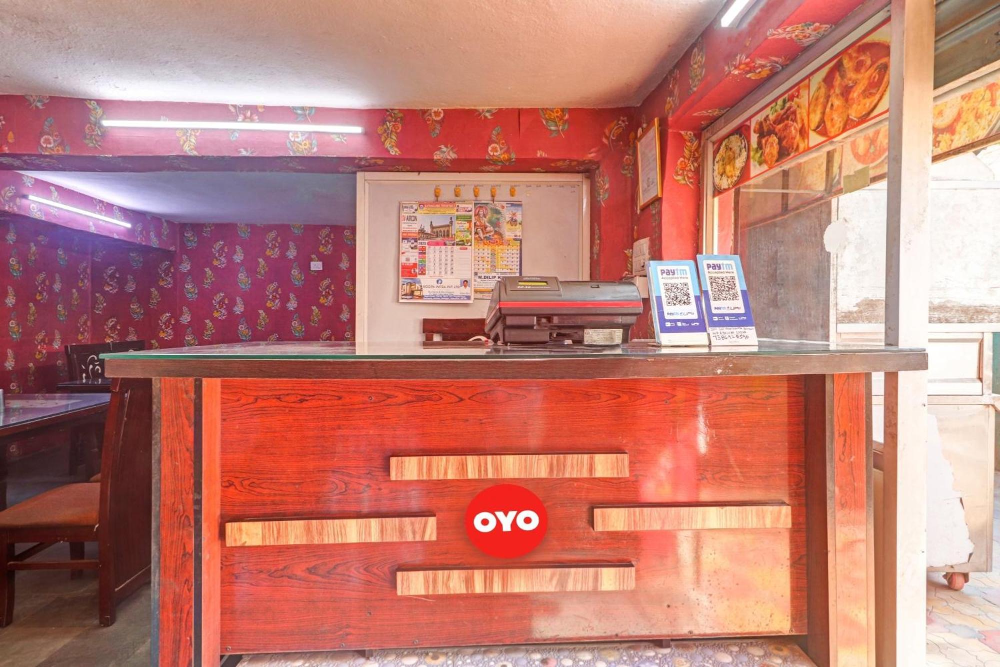 Hotel Oyo Flagship 81051 Sri Sai Manikanta Hajdarabad Zewnętrze zdjęcie